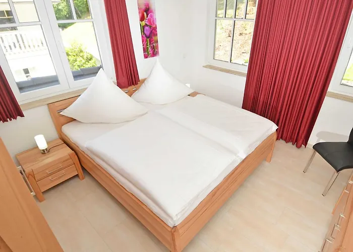 Rosa - Apt. 18 Villa Sellin (Rugen)